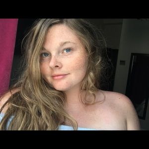 Meet your Posher, Rhiannon